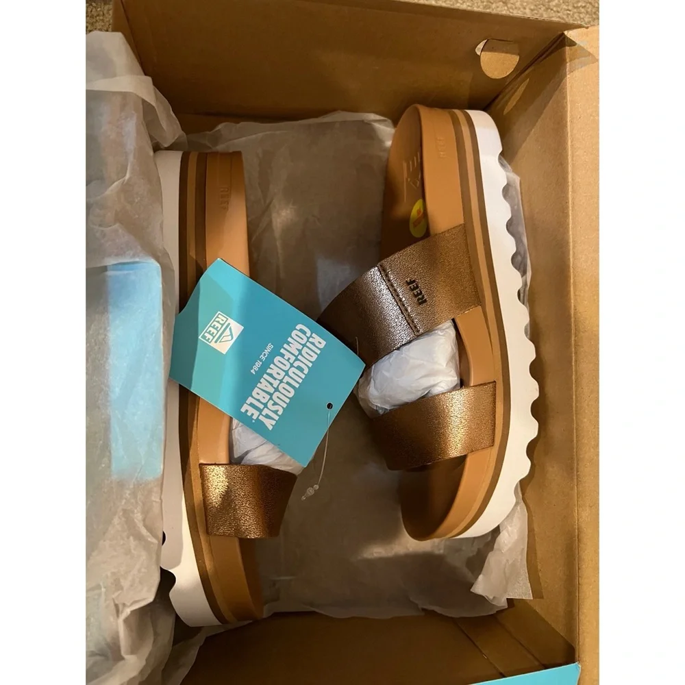 New in box Reef sandals. - Picture 3 of 12